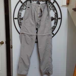 Northface men's zip off cargo pants/ shorts